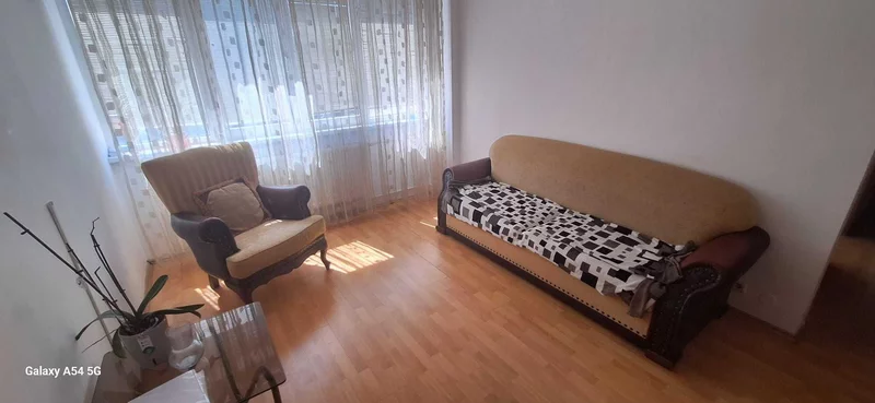 Iancului / 2 min Metrou