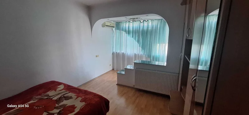 Iancului / 2 min Metrou