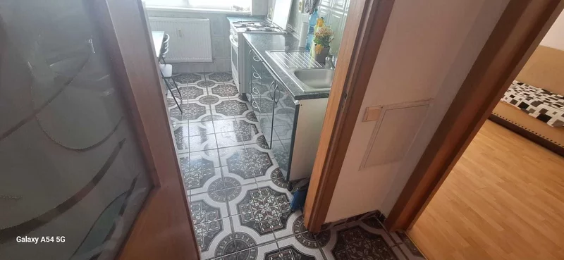 Iancului / 2 min Metrou